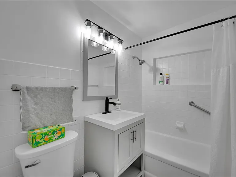1317 Ferndale Ave — Photo 10