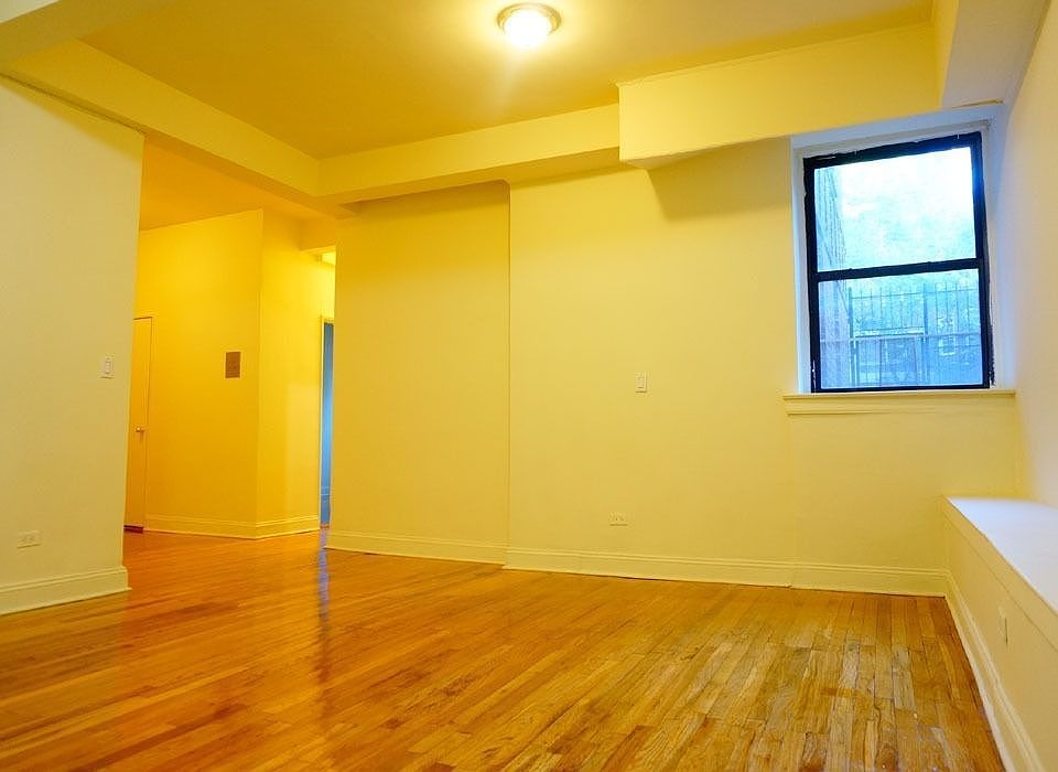 1st image of 7210 37th Ave APT 4P