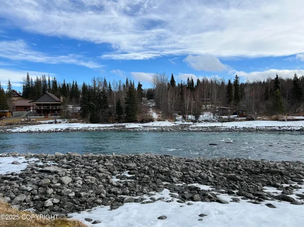 37210 Glacier Blue St, Soldotna, AK 99669