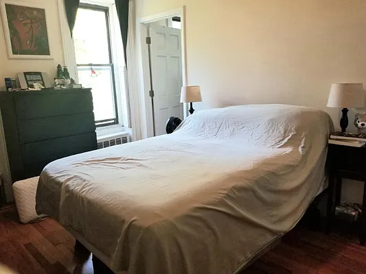 Rented by Brooklyn Heights Real Estate Inc | media 32