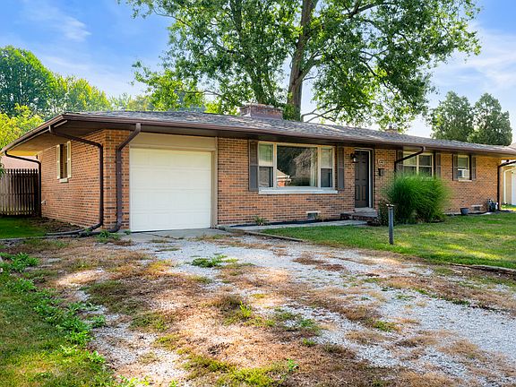 2nd image of 132 Millcreek Dr