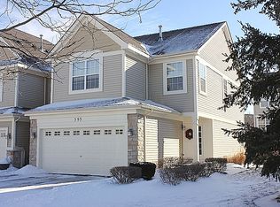 393 Vaughn Cir, Aurora, IL 60502