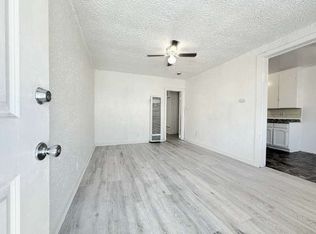 8508 1/4 S San Pedro St, Los Angeles, CA 90003
