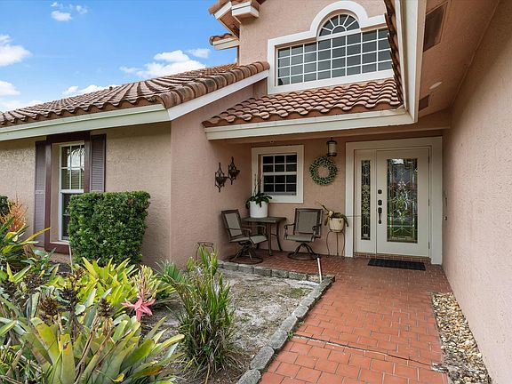 3rd image of 1531 W Oak Knoll Cir