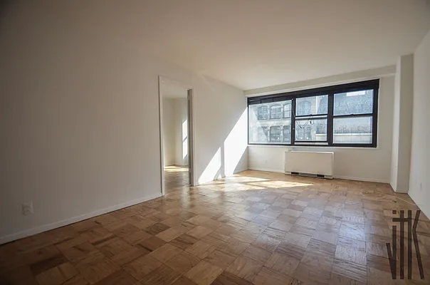 Rented by Compass | media 10