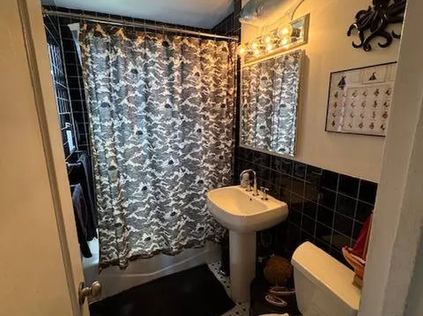 158-22 16th Avenue image 4 of 7