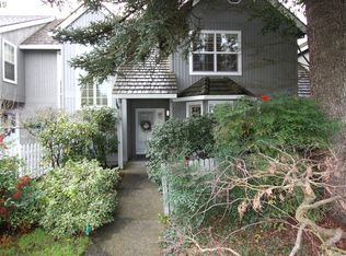 7754 SW Afton Ln, Portland, OR 97224