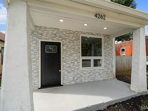 2nd image of 4262 Miami St