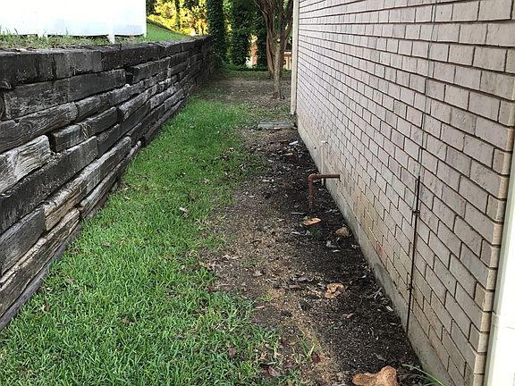 2nd image of 1031 Millington Dr