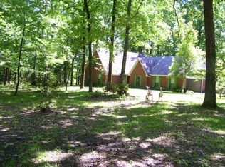 407 Oak Acres Rd, Batesville, MS 38606