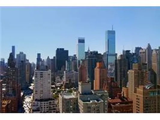 Rented by Douglas Elliman | media 4