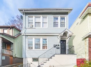 275 Smith St, Newark, NJ 07106