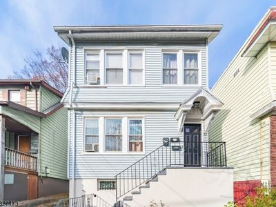 275 Smith St, Newark, NJ, 07106