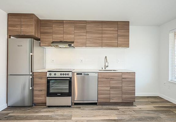 5th image of 1211-1219 NE 56th St #1217