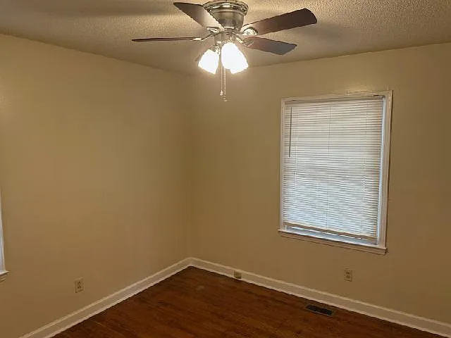 512 Quail Ct — Photo 4