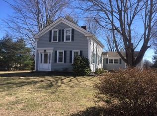 966 Saugatucket Rd, South Kingstown, RI 02879
