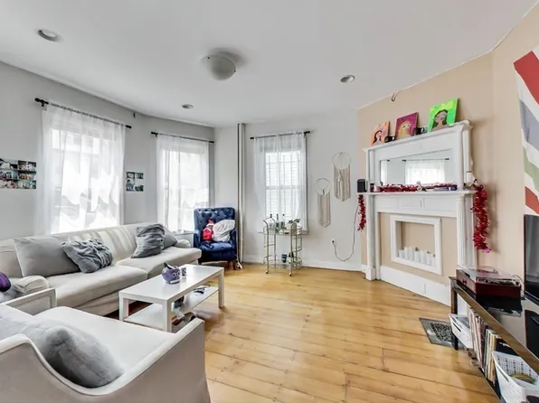 38 Hillside St #2, Roxbury Crossing, MA 02120