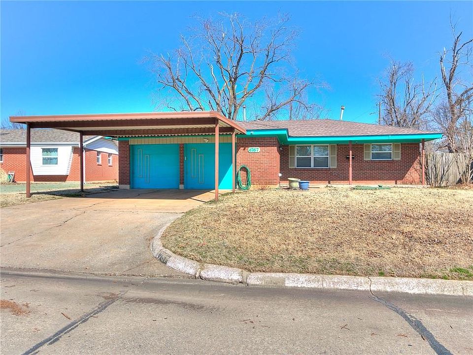 1st image of 4767 Woodview Dr