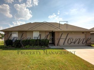 2444 W Brook Ridge St, Springfield, MO 65803