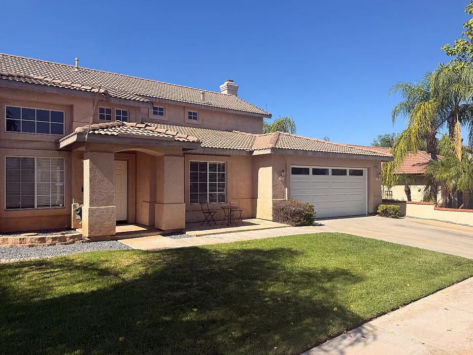 3142 Geranium Way