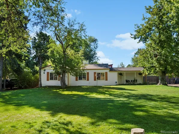 16 Lakewood Heights, Lakewood, CO 80215