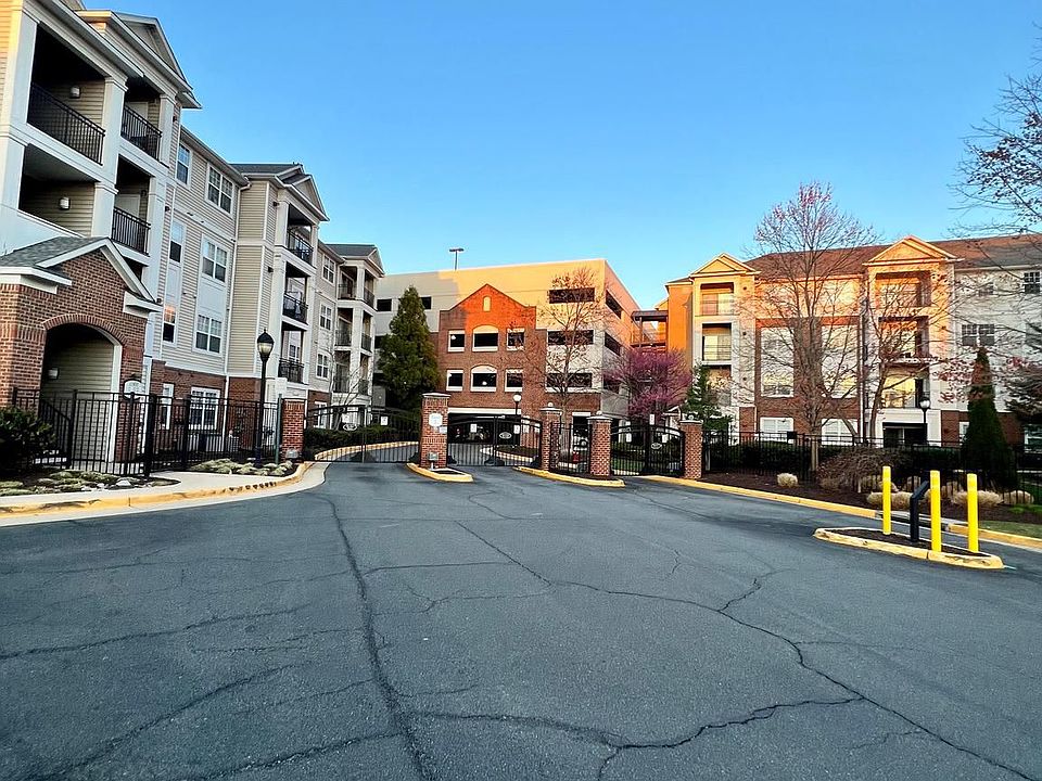 1st image of 12905 Centre Park Cir APT 114