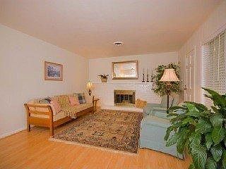 2nd image of 837 Newman Dr