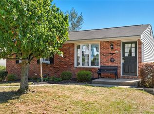 524 Fieldcrest Dr, Pittsburgh, PA 15209