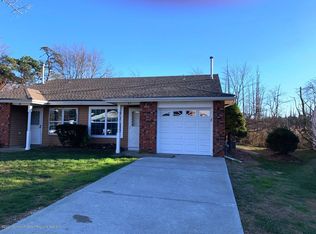 67 Mariner Pl, Brick, NJ 08723