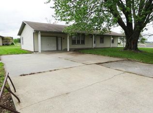 101 Poplar St, Perry, KS 66073