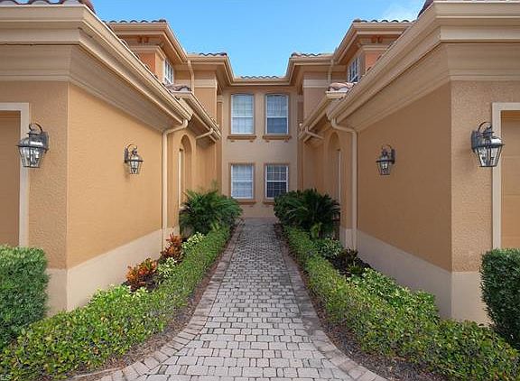 3rd image of 9380 Triana Ter APT 4