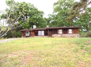 207 Sunny Acres Dr, Ozark, AL 36360