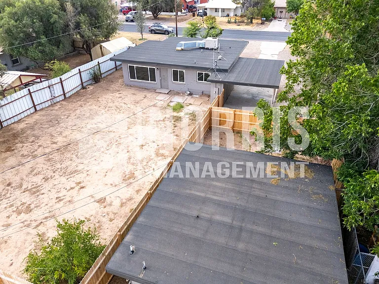 748 1/2 Pima Ave — Photo 18