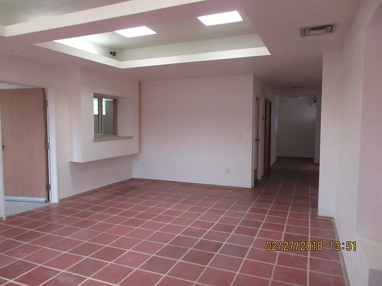 1709 Girard Blvd NE #1 — Photo 4