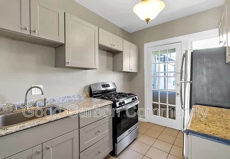 2098 Delaware Ave #3 — Photo 1
