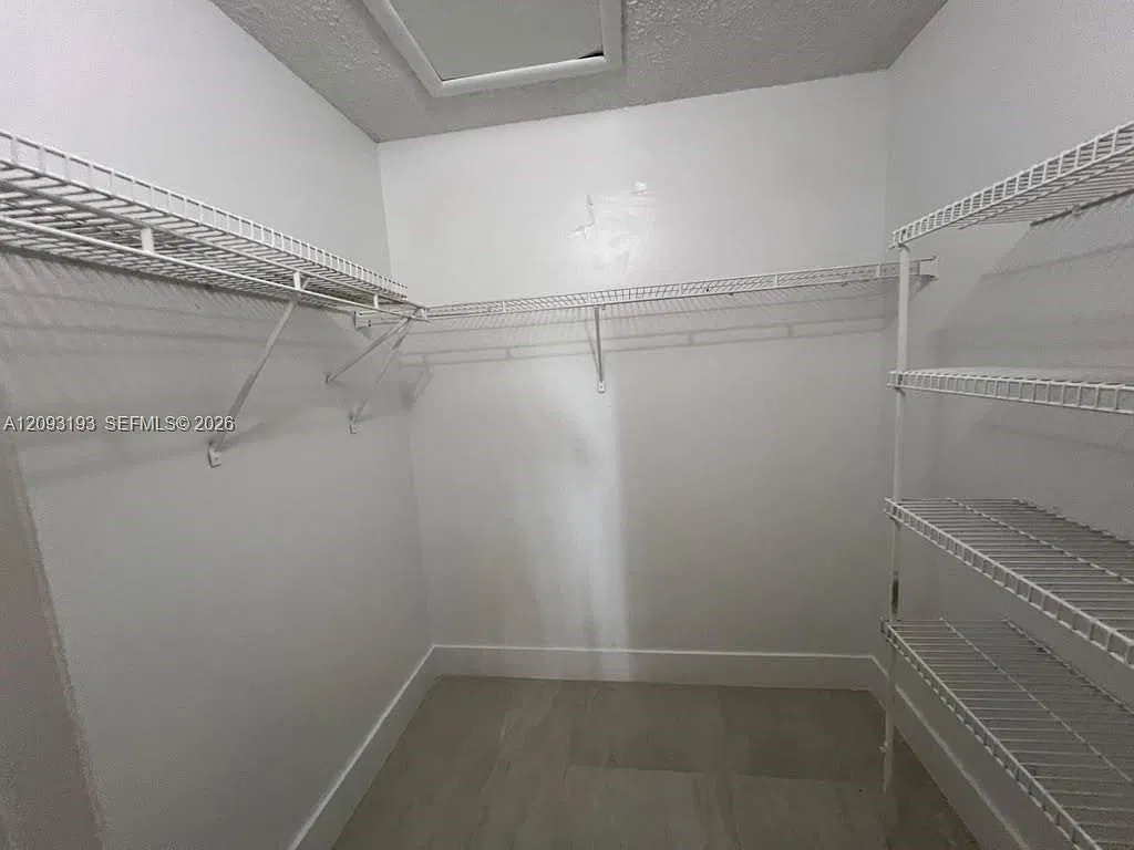 Summerbreeze Condo — Photo 4