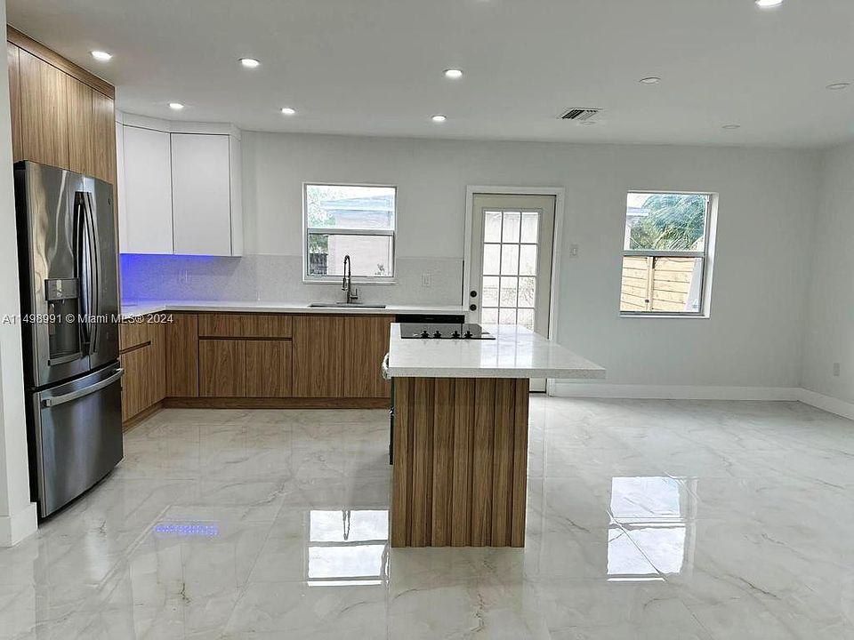1st image of 360 NW 191st St