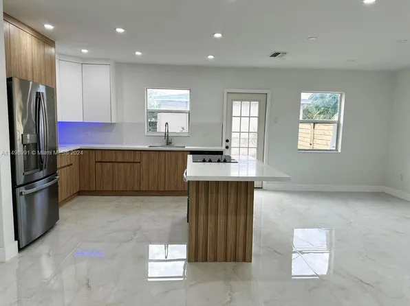 360 NW 191st St, Miami Gardens, FL 33169