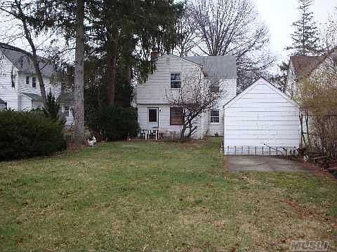 3rd image of 31 Belmont Pkwy