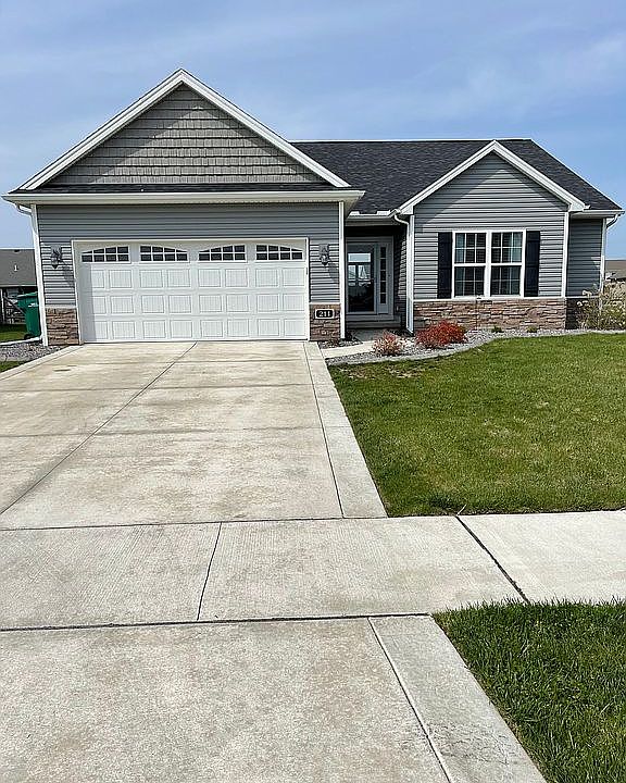1st image of 211 Enright Dr