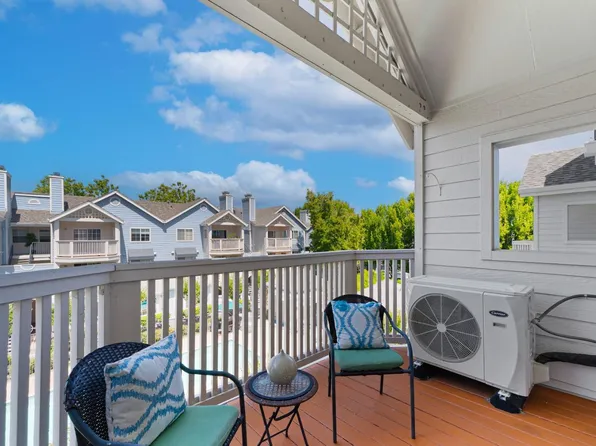 609 Arcadia Ter #303, Sunnyvale, CA 94085