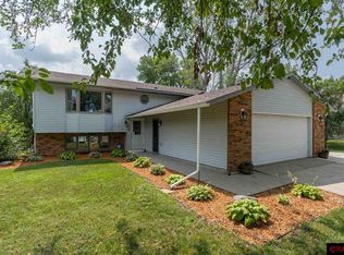 505 Homestead Rd, Mankato, MN 56001