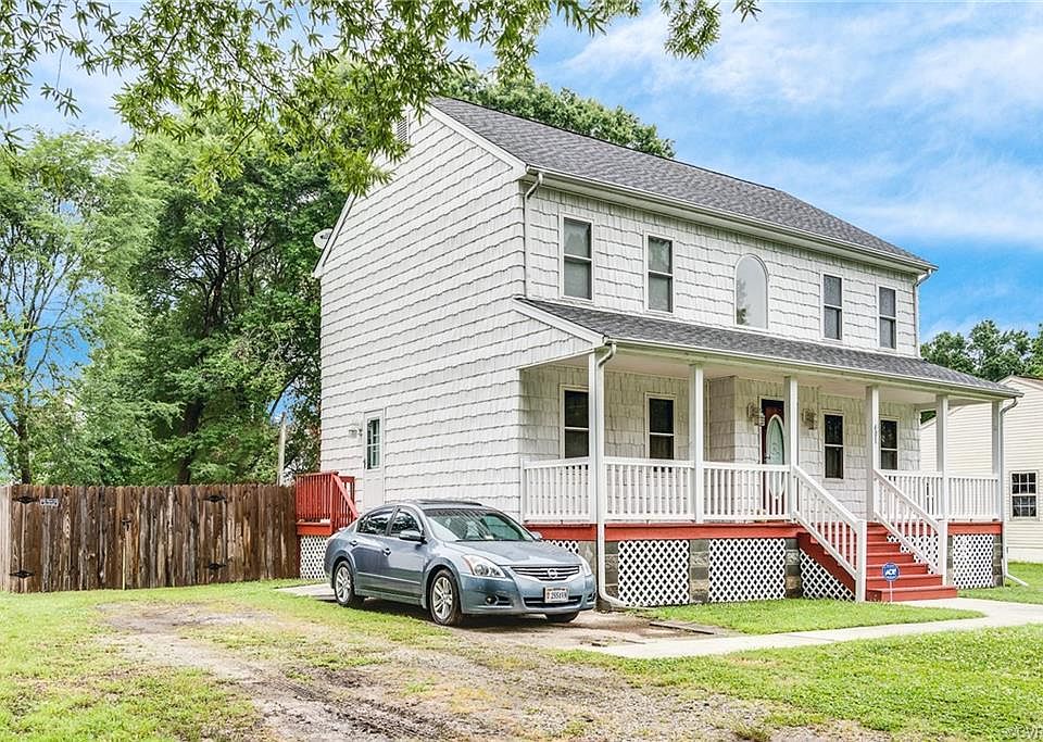 1st image of 401 Briarwood Cir