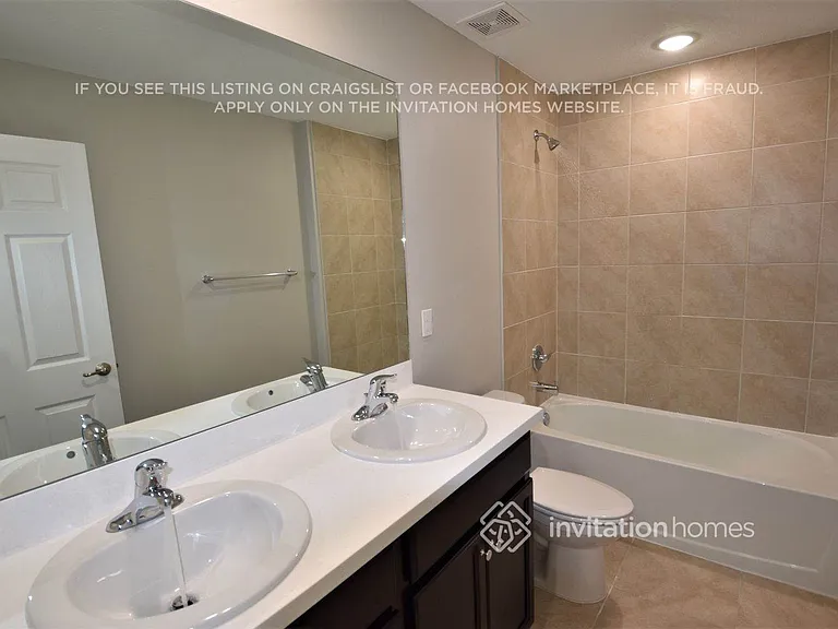 2085 SE Crystal Mist St — Photo 16