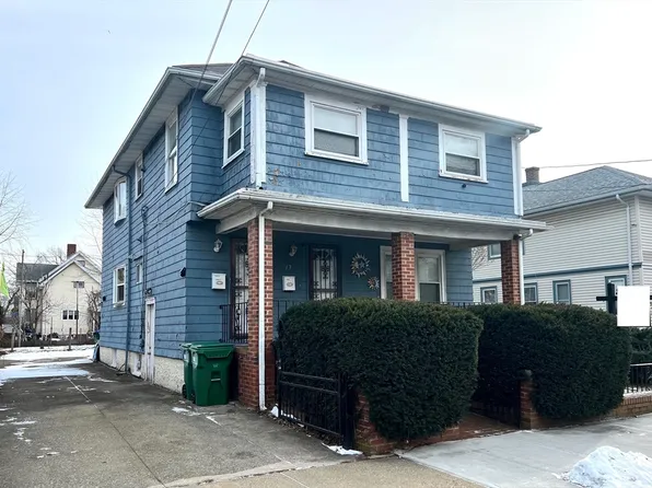 17 Abbott St, Medford, MA 02155