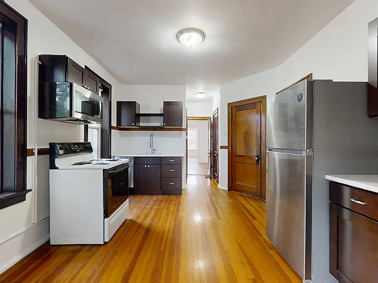 3704 Fairview Ave #2W — Photo 29
