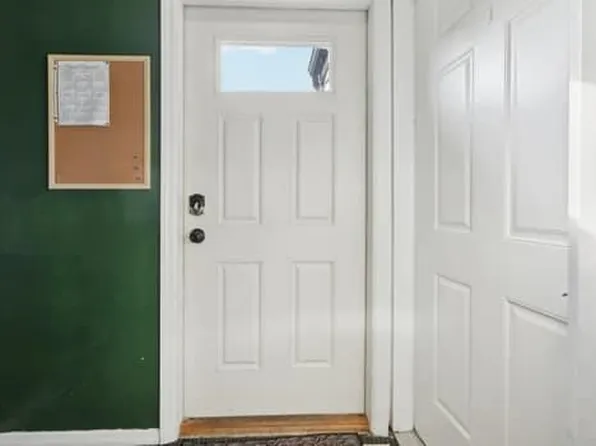 7 Laird Place image 15 of 48