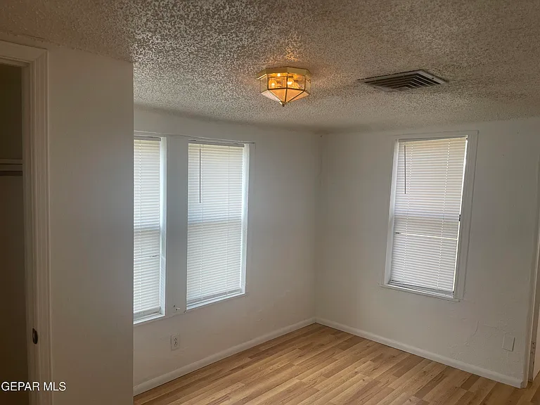 7817 West Dr — Photo 17