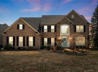 33493 Vineyard Park, Avon, OH 44011
