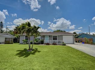1750 NE 23rd Ter, Jensen Beach, FL 34957